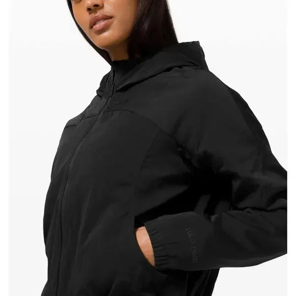 Lululemon Ready to Go Jacket Black Water Repellent Hooded Athletic Gym Travel